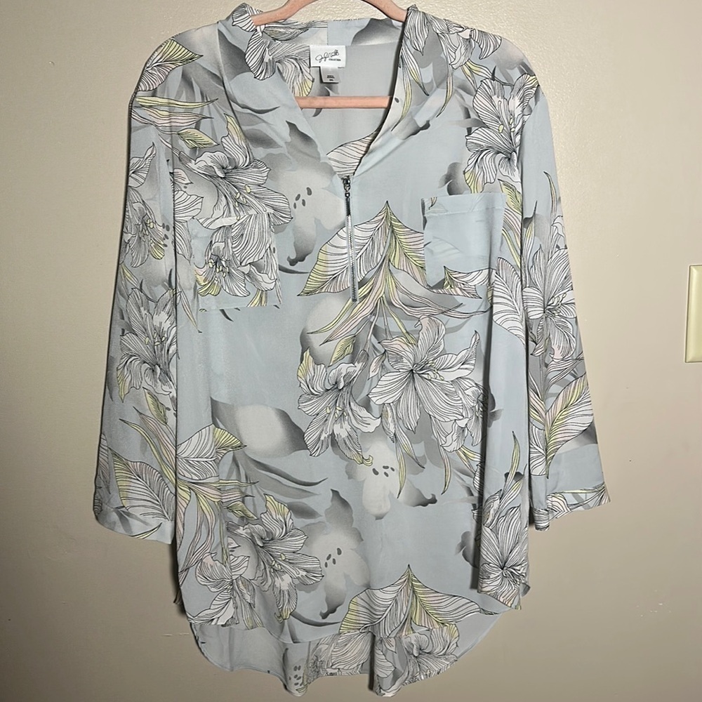 Jaclyn Smith Gray Floral Popover Career Top |‎ XXL